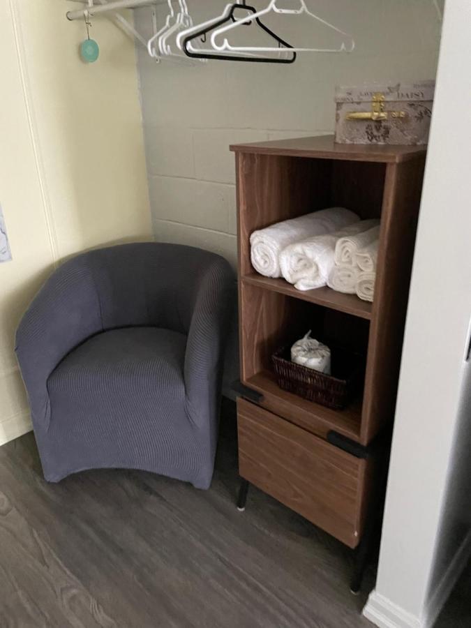 Acton Vale Motel Valois Yl Inc מראה חיצוני תמונה